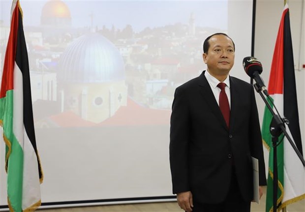 Palestine to further develop friendly relations with Viet Nam - Ảnh 1.