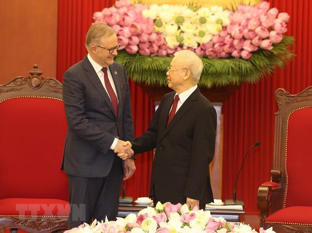 Party chief receives Australian Prime Minister  - Ảnh 1.