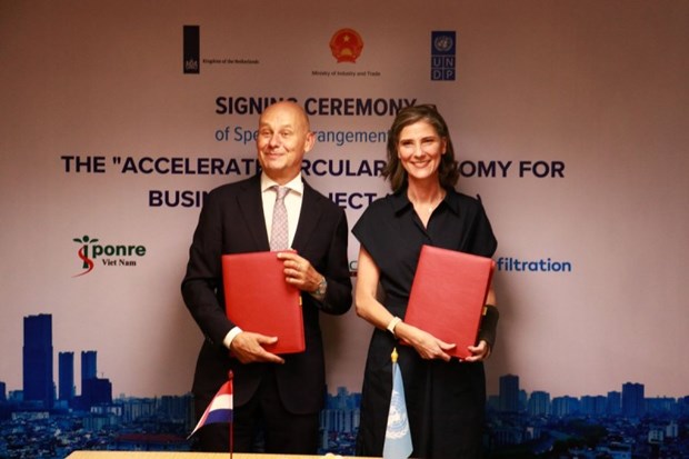 Netherlands, UNDP cooperate to accelerate circular economy in Viet Nam - Ảnh 1.