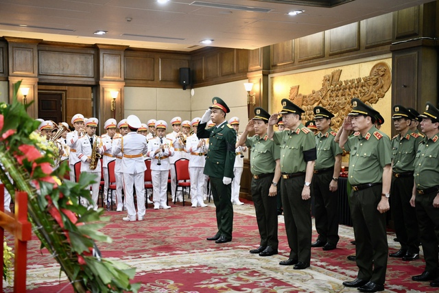 State-level funeral for Deputy Prime Minister Le Van Thanh held  - Ảnh 7.