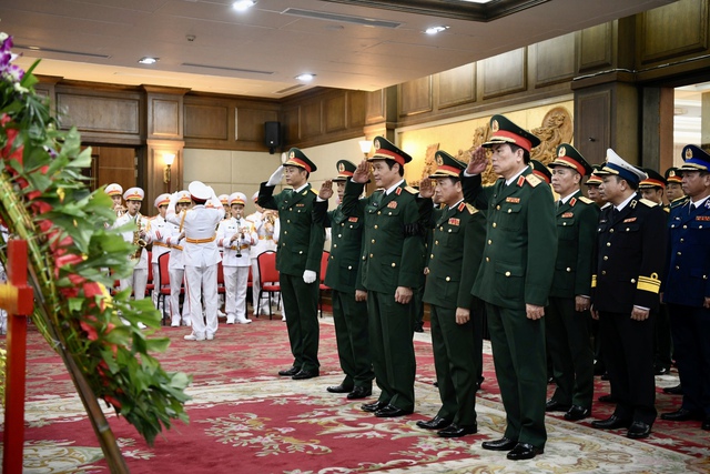 State-level funeral for Deputy Prime Minister Le Van Thanh held  - Ảnh 8.