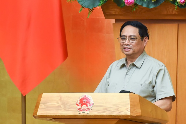 Gov’t chief chairs August law- making session  - Ảnh 1.