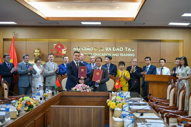 Gov't approves Viet Nam-Belarus education cooperation agreement - Ảnh 1.