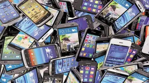 Viet Nam remains world’s second-largest smartphone exporter- Ảnh 1.