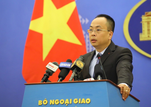 Viet Nam expresses view on continuous military exercises in East Sea- Ảnh 1.