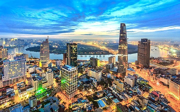 Viet Nam ranks 6th among fastest growing Asian economies in 2024- Ảnh 1.