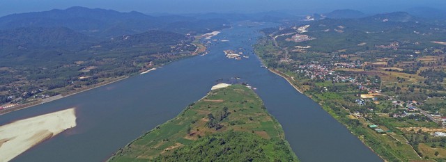 Viet Nam cares about trans-border impacts of Mekong river dams- Ảnh 1.