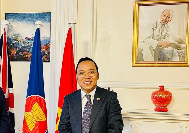 Prime Minister appoints new Deputy Minister of Industry and Trade- Ảnh 1.