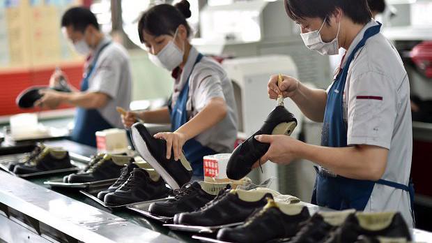 Leather footwear export value may hit US$26-27 billion in 2024- Ảnh 1.