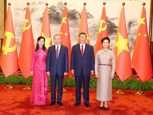 Party General Secretary Xi Jinping hosts counterpart To Lam in China- Ảnh 3.