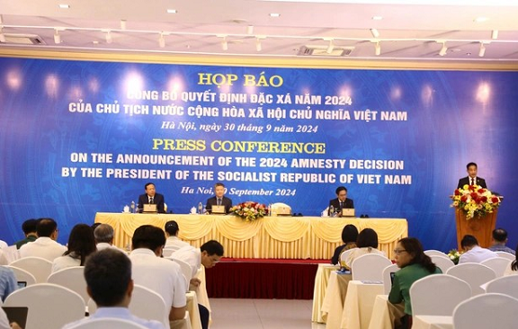 Viet Nam grants amnesty for over 3,700 prisoners in 2024- Ảnh 1.