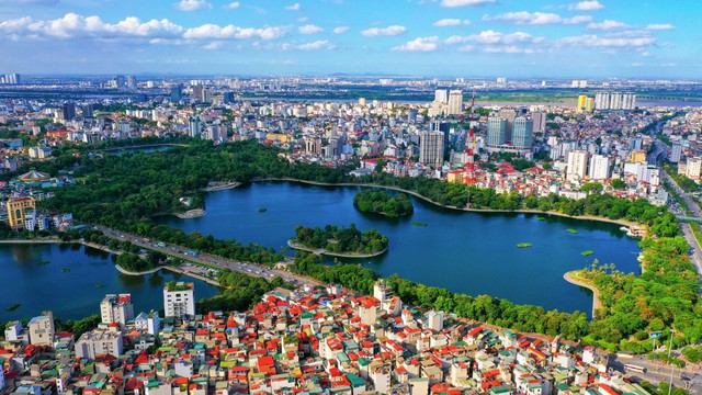 Program No. 05-CTr/TU-“compass” guiding Ha Noi’s urban spatial development- Ảnh 1. Program No. 05-CTr/TU-“compass” guiding Ha Noi’s urban spatial development- Ảnh 1.