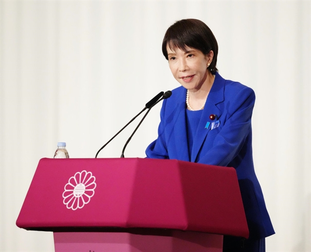 Prime Minister Pham Minh Chinh congratulates new Japanese counterpart- Ảnh 1. Prime Minister Pham Minh Chinh congratulates new Japanese counterpart- Ảnh 1.