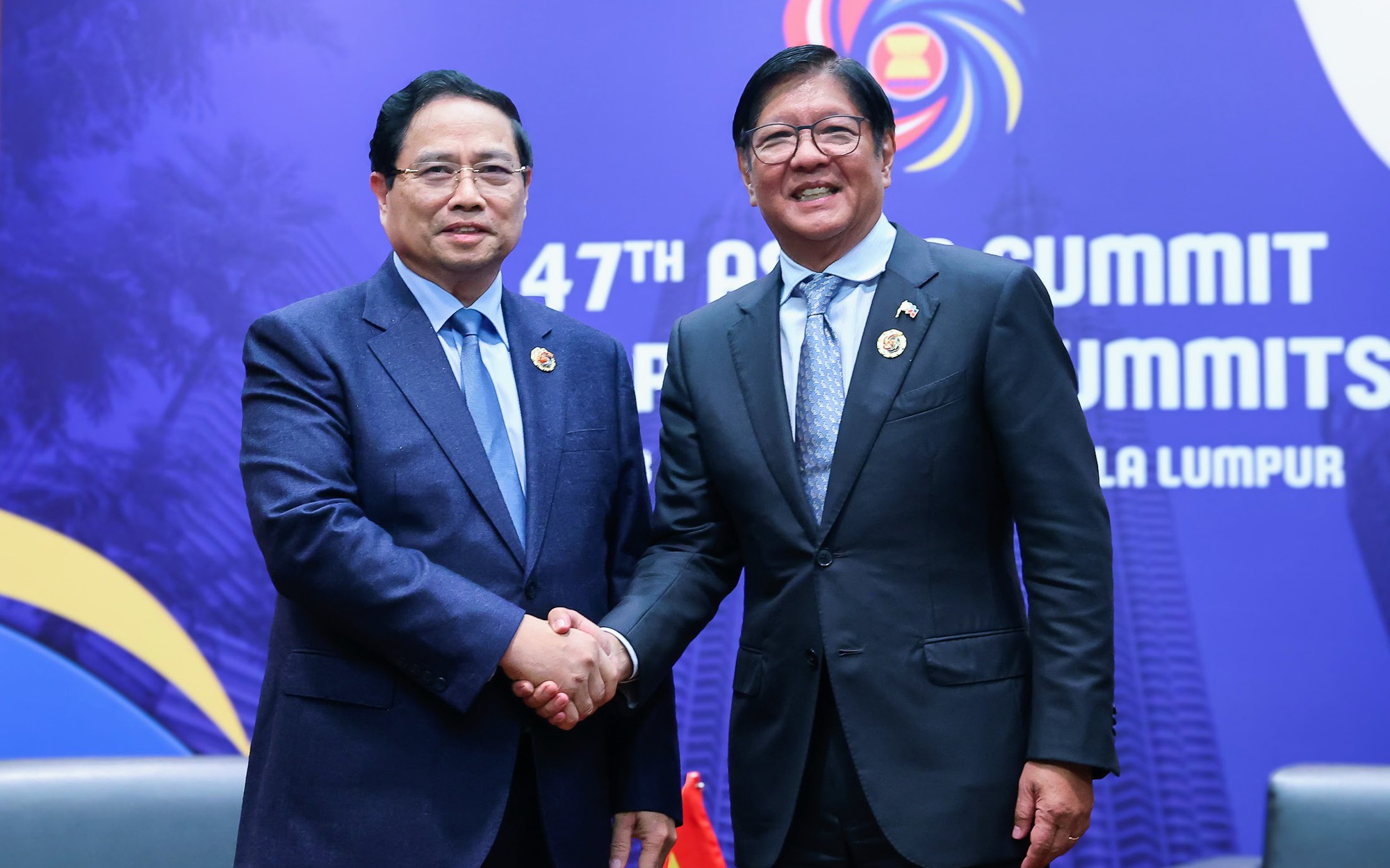 Prime Minister Pham Minh Chinh meets Philippine President, Thai counterpart in Malaysia