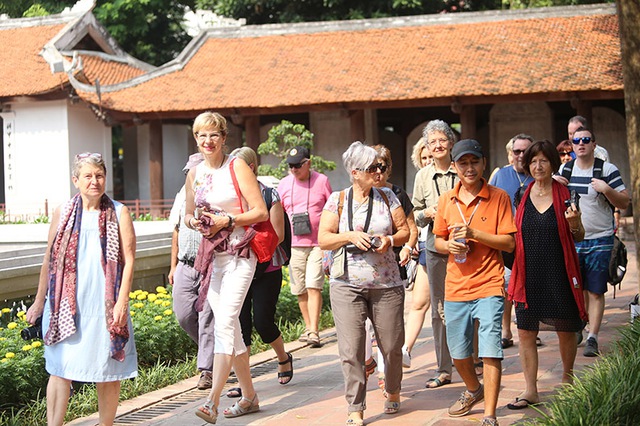 Ha Noi’s tourism shows strong recovery momentum- Ảnh 1.