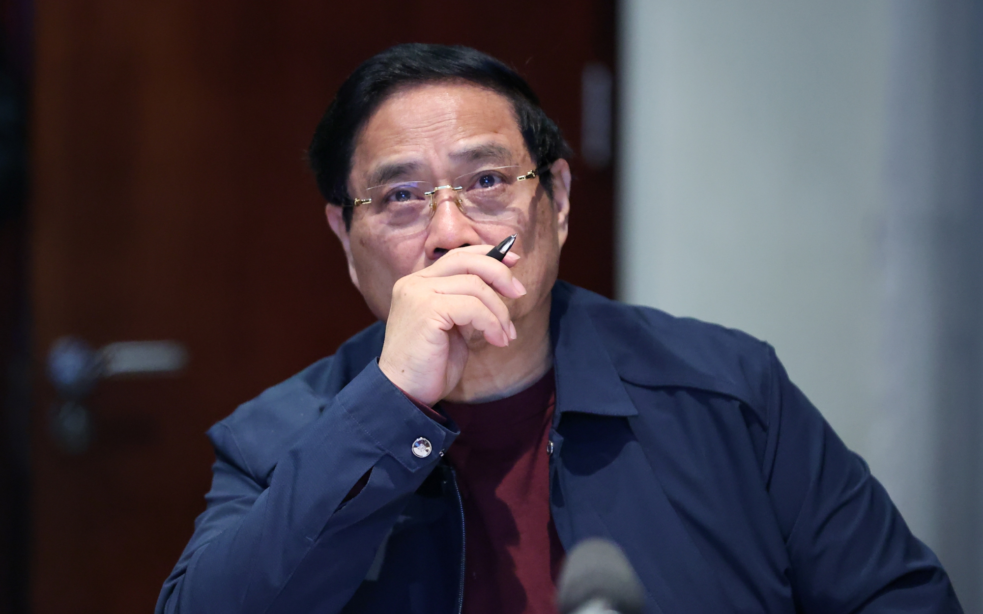 Prime Minister demands prompt handling of natural disaster consequences in central region