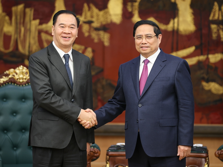 Prime Minister Pham Minh Chinh hosts int’l guests