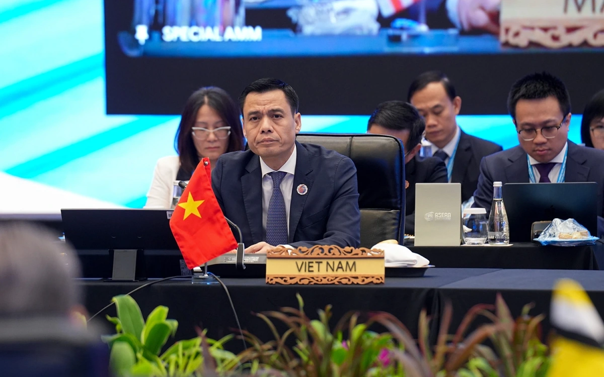 Viet Nam welcomes ceasefire proposals between Cambodia, Thailand