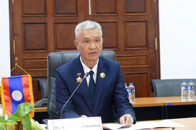 Ha Noi, Vientiane promote close and sustainable cooperation- Ảnh 3. Ha Noi, Vientiane promote close and sustainable cooperation- Ảnh 3.