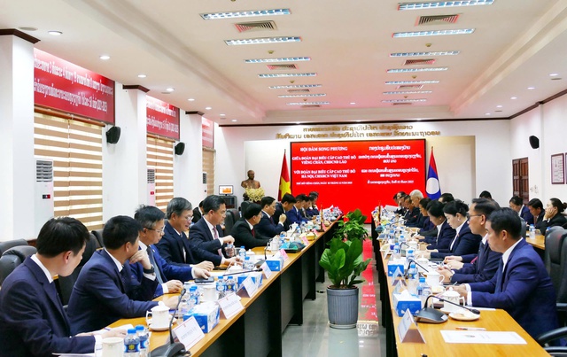 Ha Noi, Vientiane promote close and sustainable cooperation- Ảnh 1. Ha Noi, Vientiane promote close and sustainable cooperation- Ảnh 1.