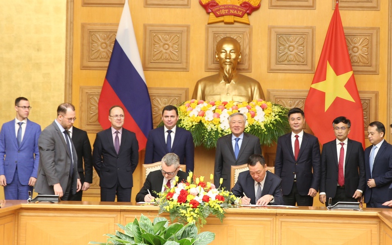 Viet Nam, Russia sign MoU on cooperation in anti-corruption