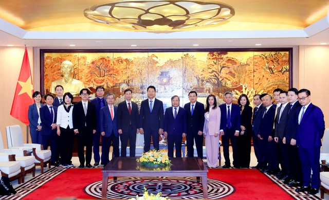 Ha Noi, Seoul foster stronger ties in smart urban development- Ảnh 2. Ha Noi, Seoul foster stronger ties in smart urban development- Ảnh 2.