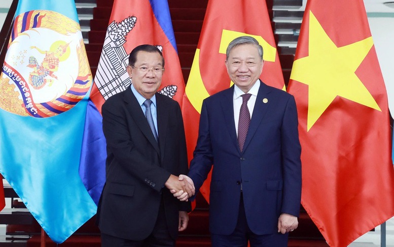 Top CPV, CPP leaders meet in Ho Chi Minh City