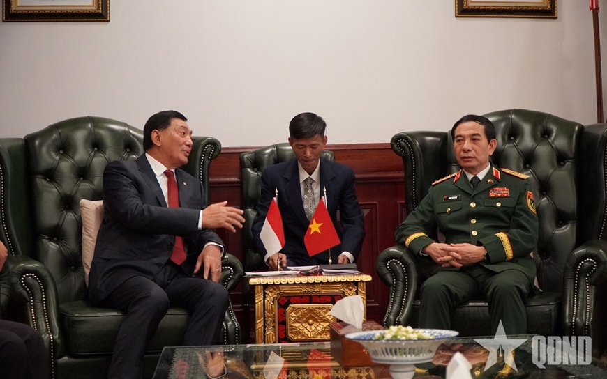 Vietnamese defense minister meets Indonesian counterpart in Jakarta