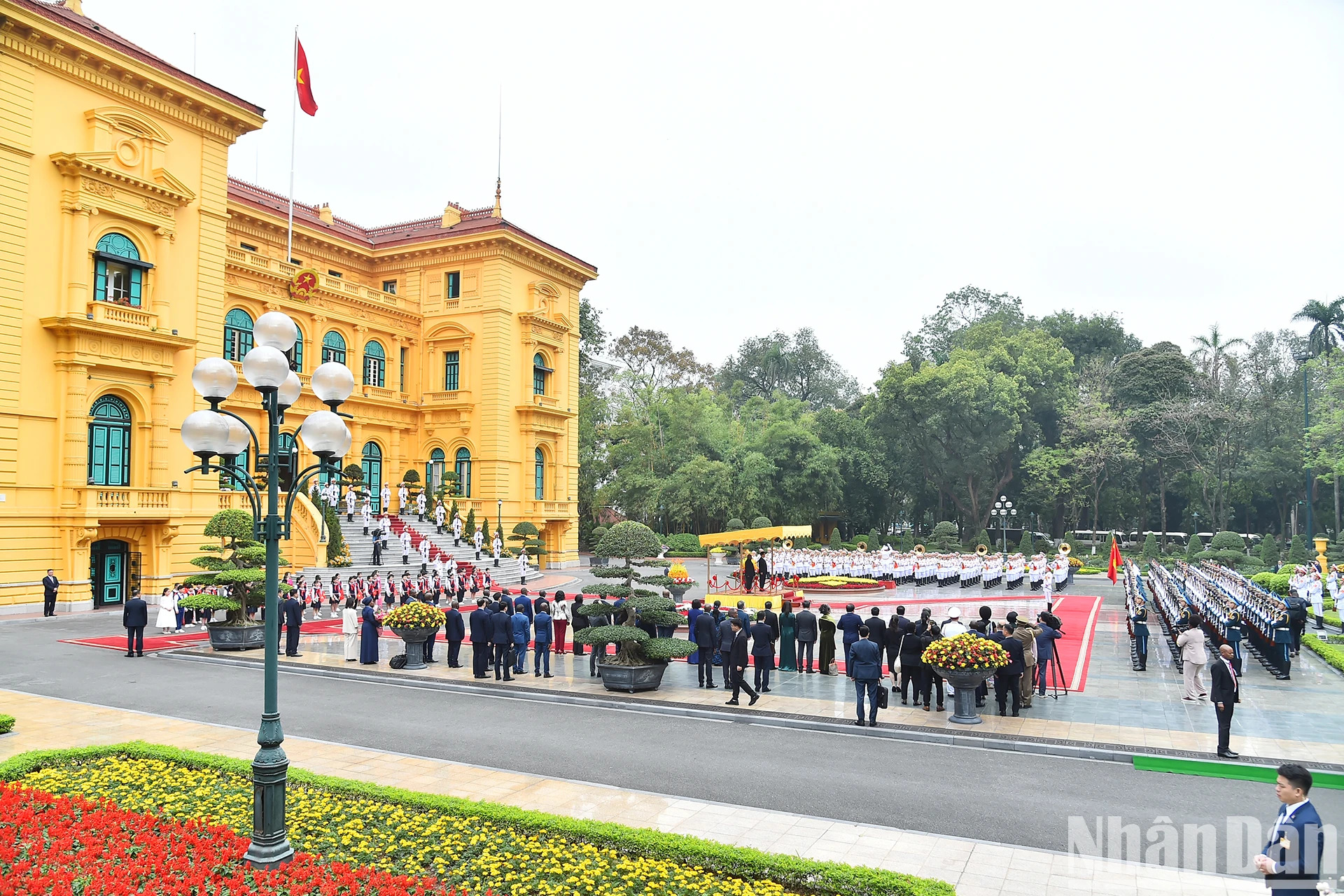 [Photos] – Official welcome ceremony for Burundian President- Ảnh 1.