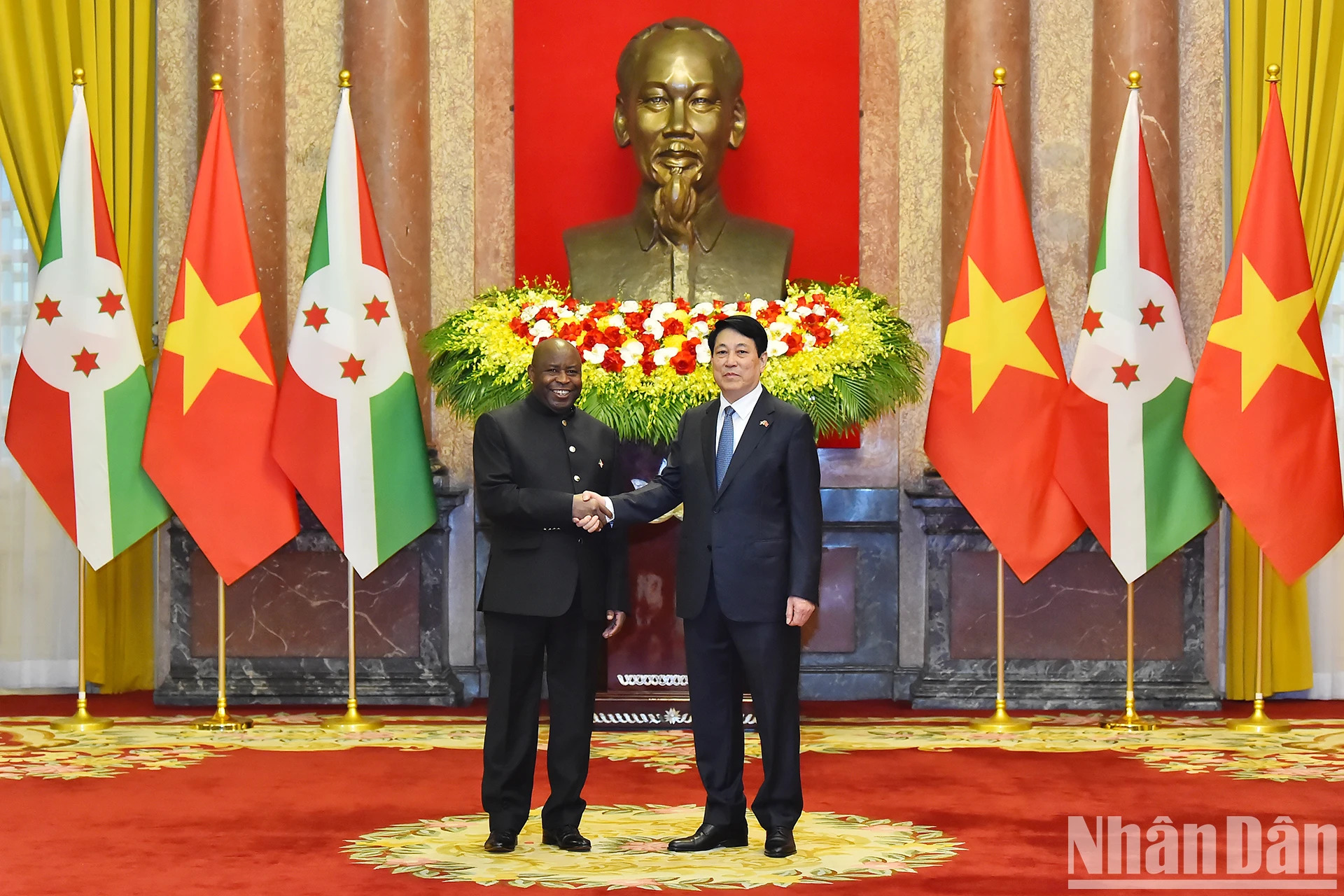 [Photos] – Official welcome ceremony for Burundian President- Ảnh 4.
