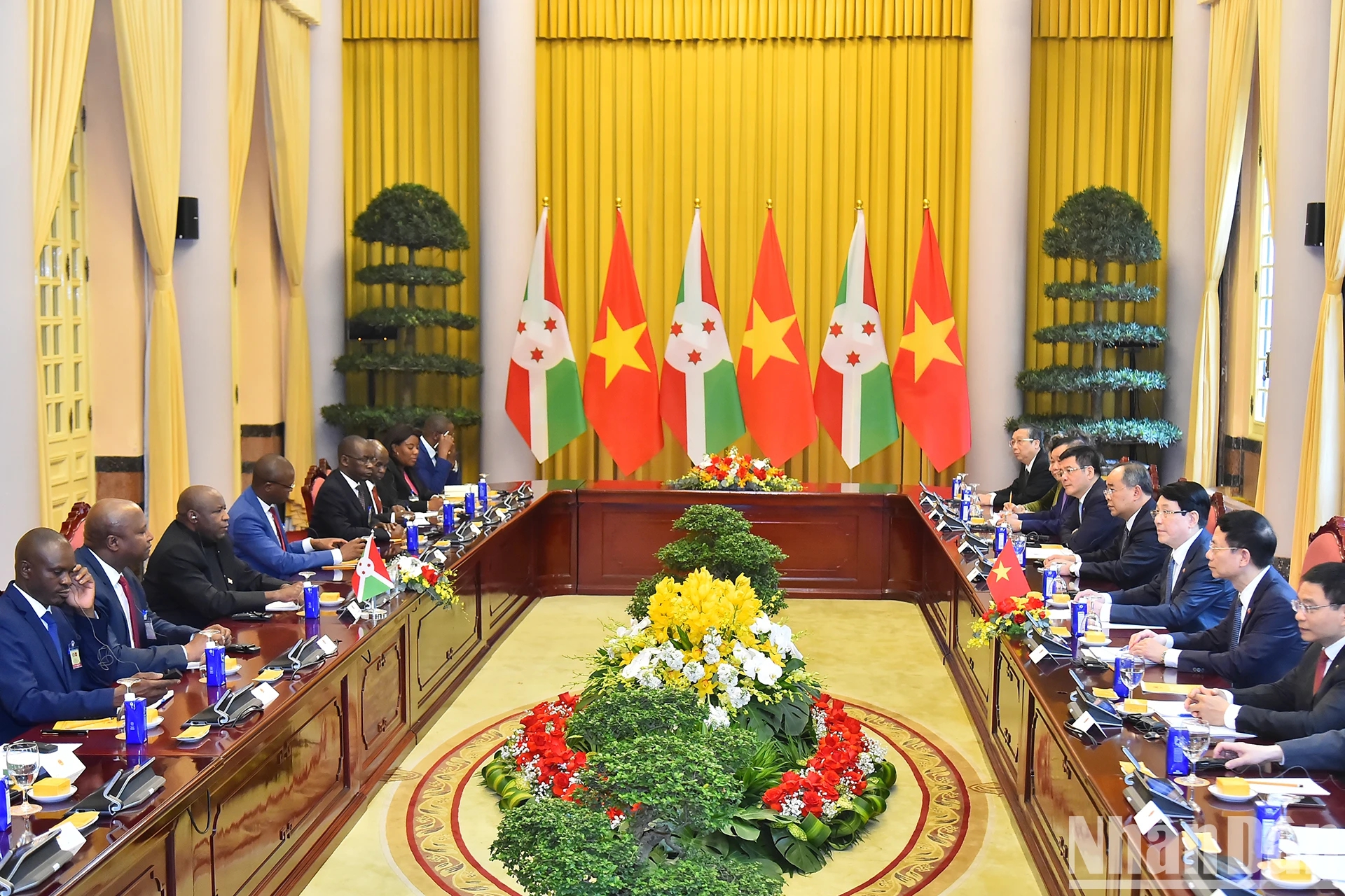 [Photos] – Official welcome ceremony for Burundian President- Ảnh 5.
