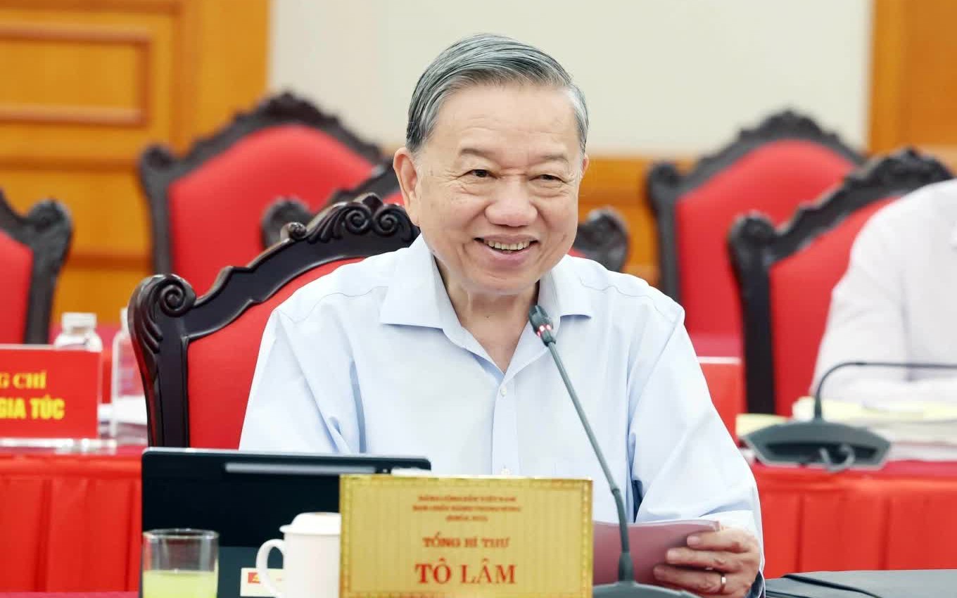 To Lam stresses need to mobilize private investment in essential infrastructure projects