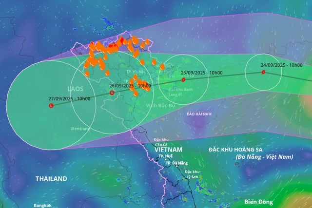 Viet Nam braces for super typhoon Ragasa - Ảnh 1.