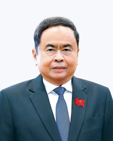 14th Party Central Committee elects 19 Politburo members- Ảnh 2. 14th Party Central Committee elects 19 Politburo members- Ảnh 2.