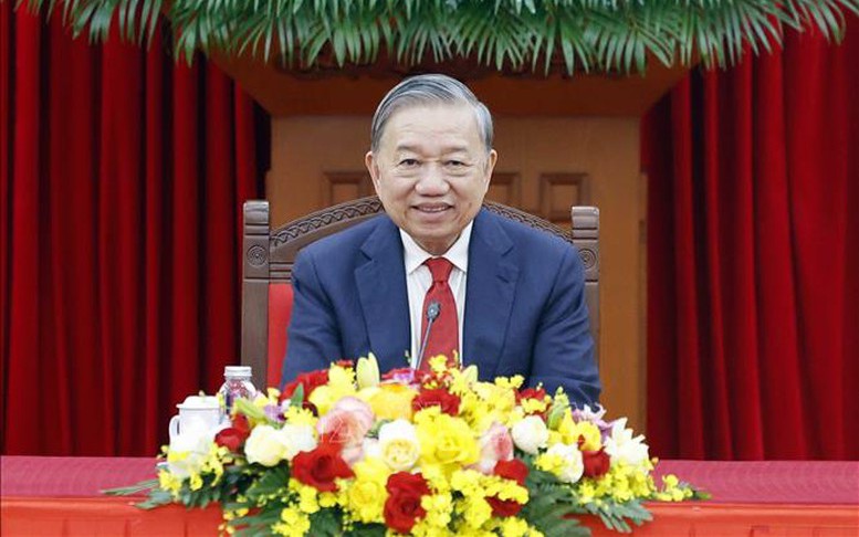 General Secretary To Lam holds phone conservation with top Cuban leader