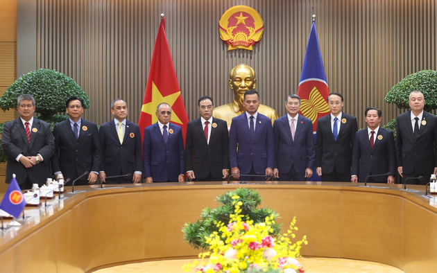 Prime Minister calls for more effective implementation of agreements against criminal fugitives