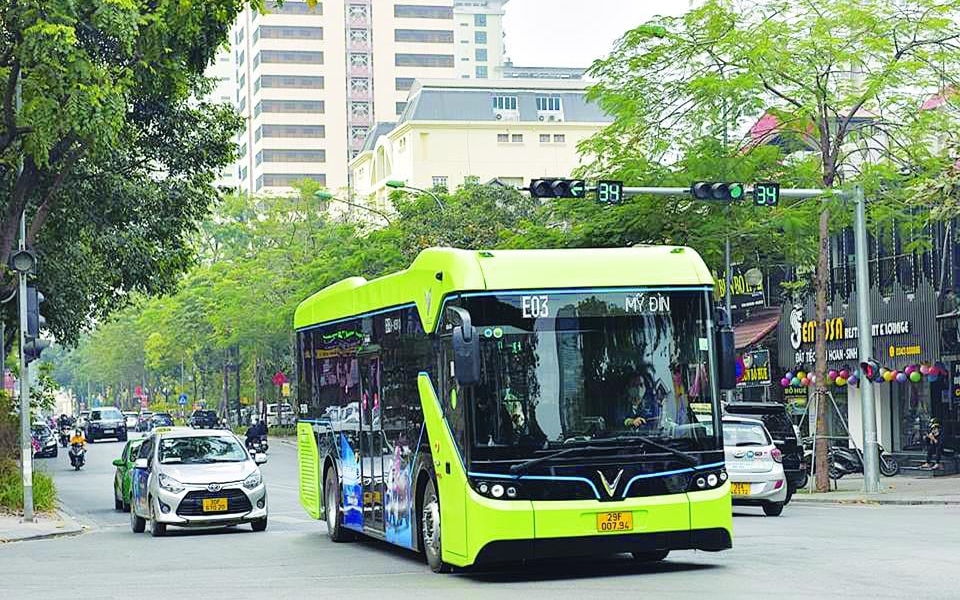Ha Noi to pilot low-emission zone at Hoan Kiem ward from July