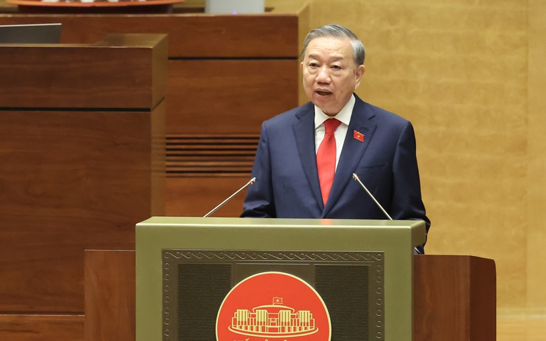 Top leader pledges to enhance Viet Nam