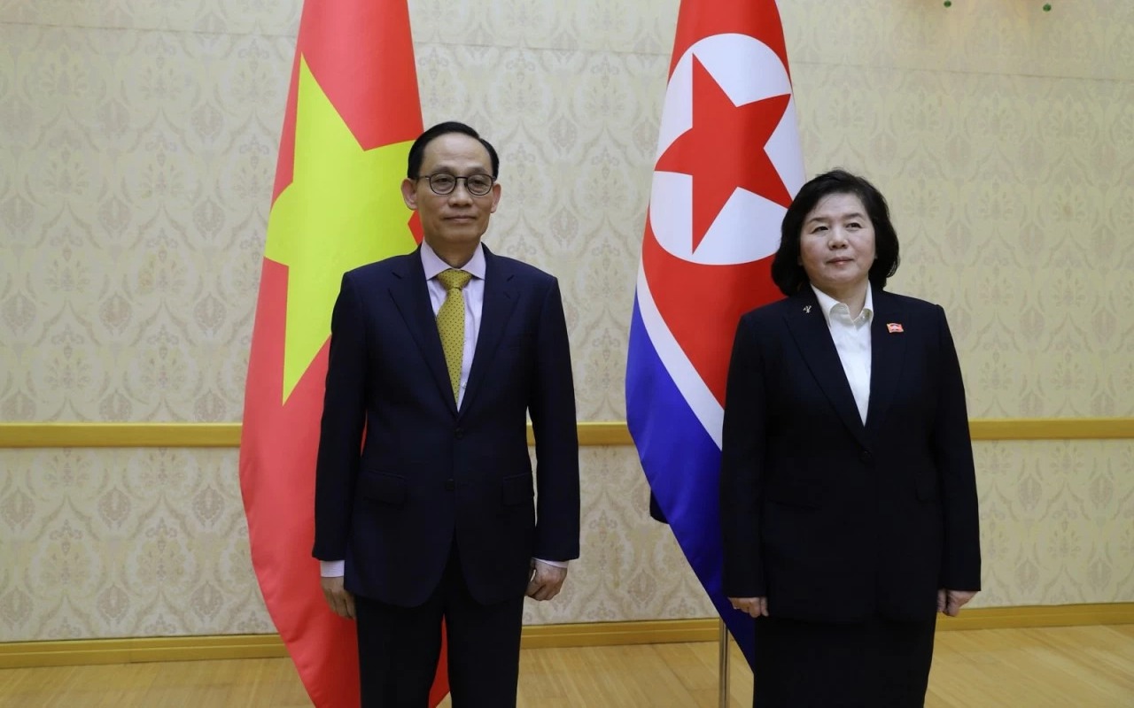 Top Vietnamese, DPRK diplomats hold talks in Pyongyang