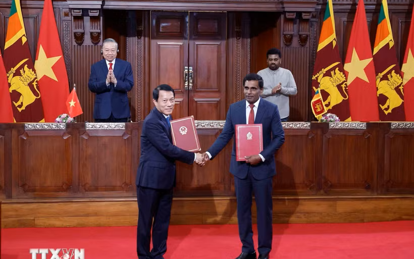 Viet Nam, Sri Lanka signs cooperative documents