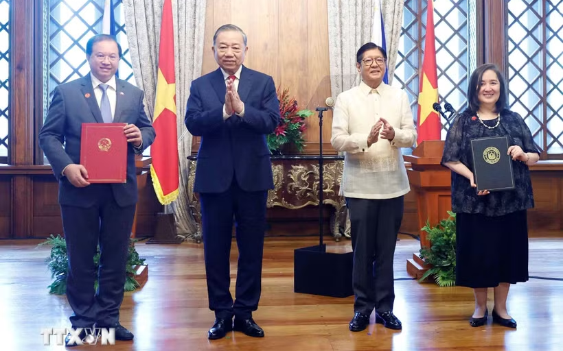 Viet Nam, Philippines upgrade relations to enhanced strategic partnership