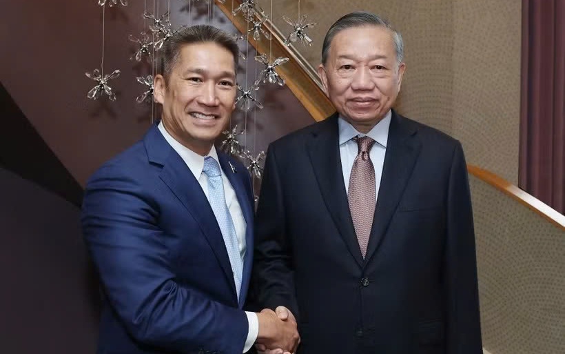 To Lam meets Acting U.S. Navy Secretary Hung Cao in New York