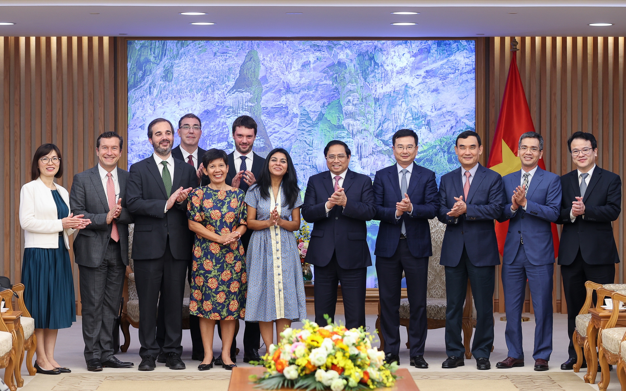 Quỹ Tiền tệ quốc tế: Các nhà đầu tư tin tưởng vào Việt Nam