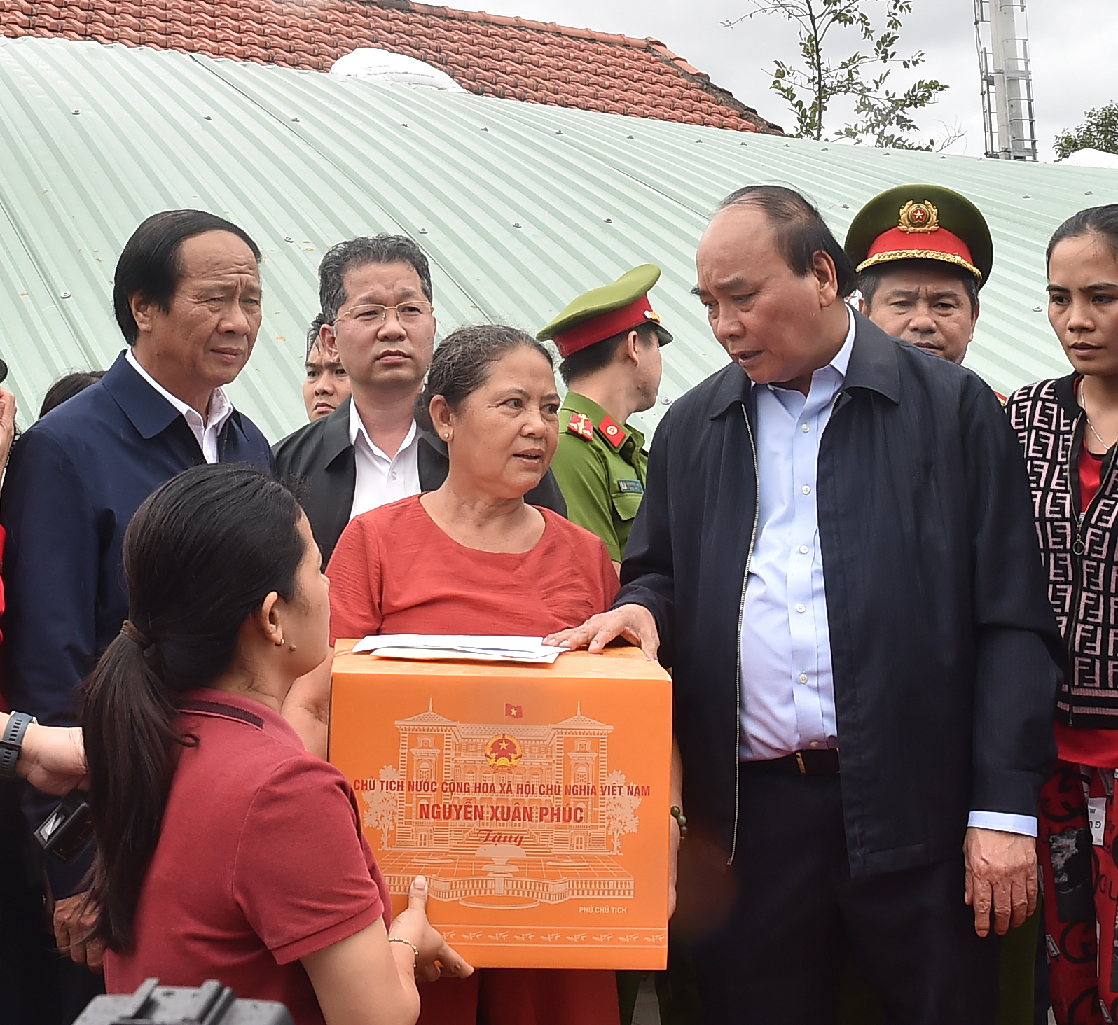 Chùm ảnh: Phó Thủ tướng Lê Văn Thành kiểm tra công tác khắc phục hậu quả mưa lũ tại miền Trung - Ảnh 17.