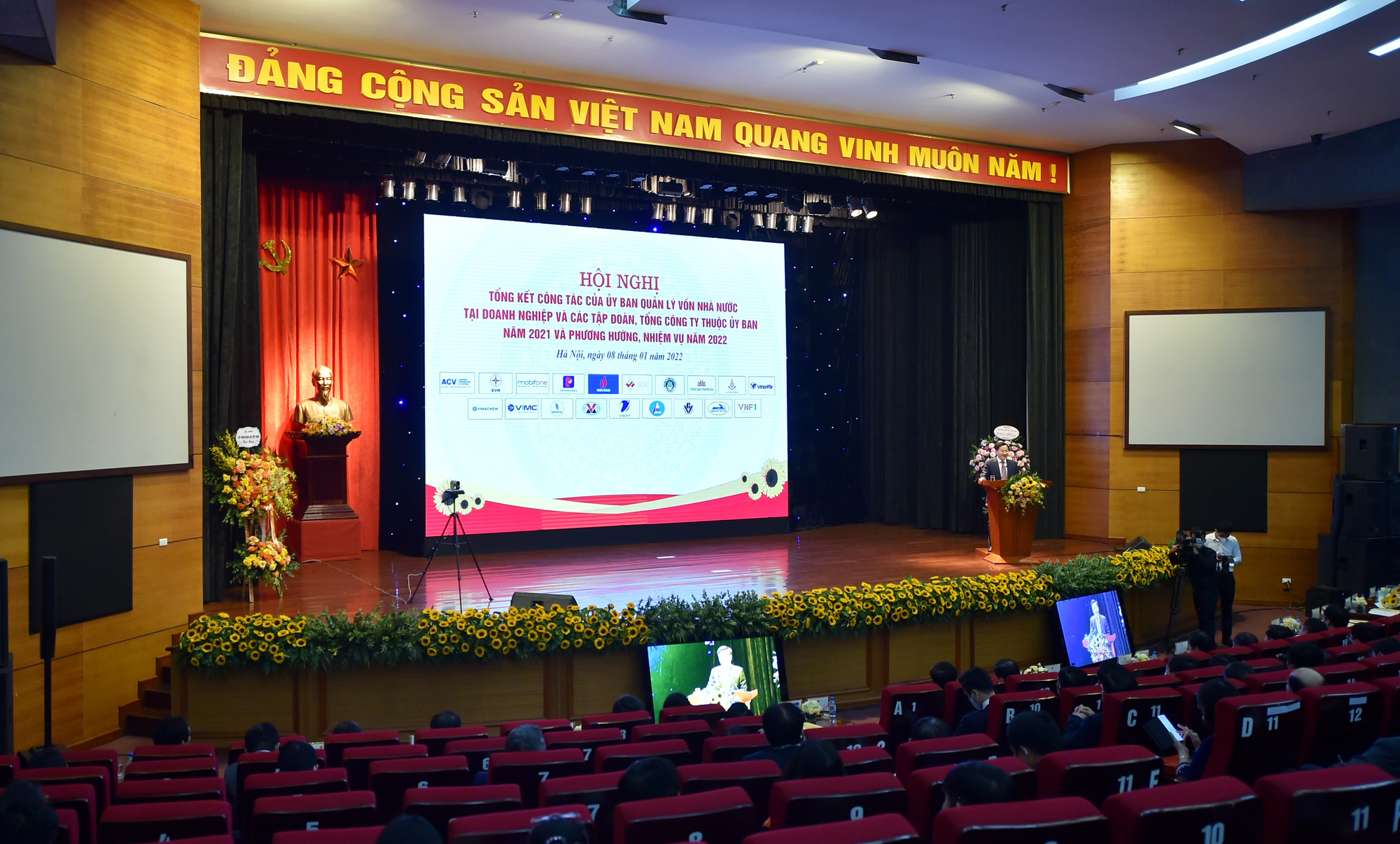 Chúng ta đã đạt được những thành tựu rất đáng trân trọng, tự hào - Ảnh 2. Chúng ta đã đạt được những thành tựu rất đáng trân trọng, tự hào - Ảnh 2.