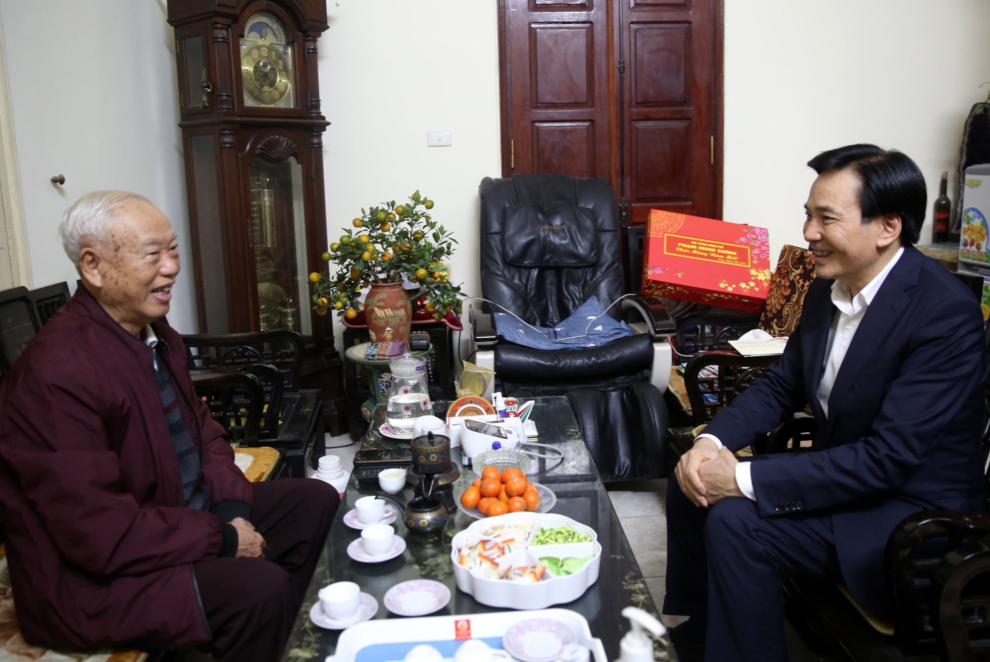 Bộ trưởng, Chủ nhiệm VPCP thăm, chúc Tết nguyên lãnh đạo Đảng, Nhà nước - Ảnh 2.