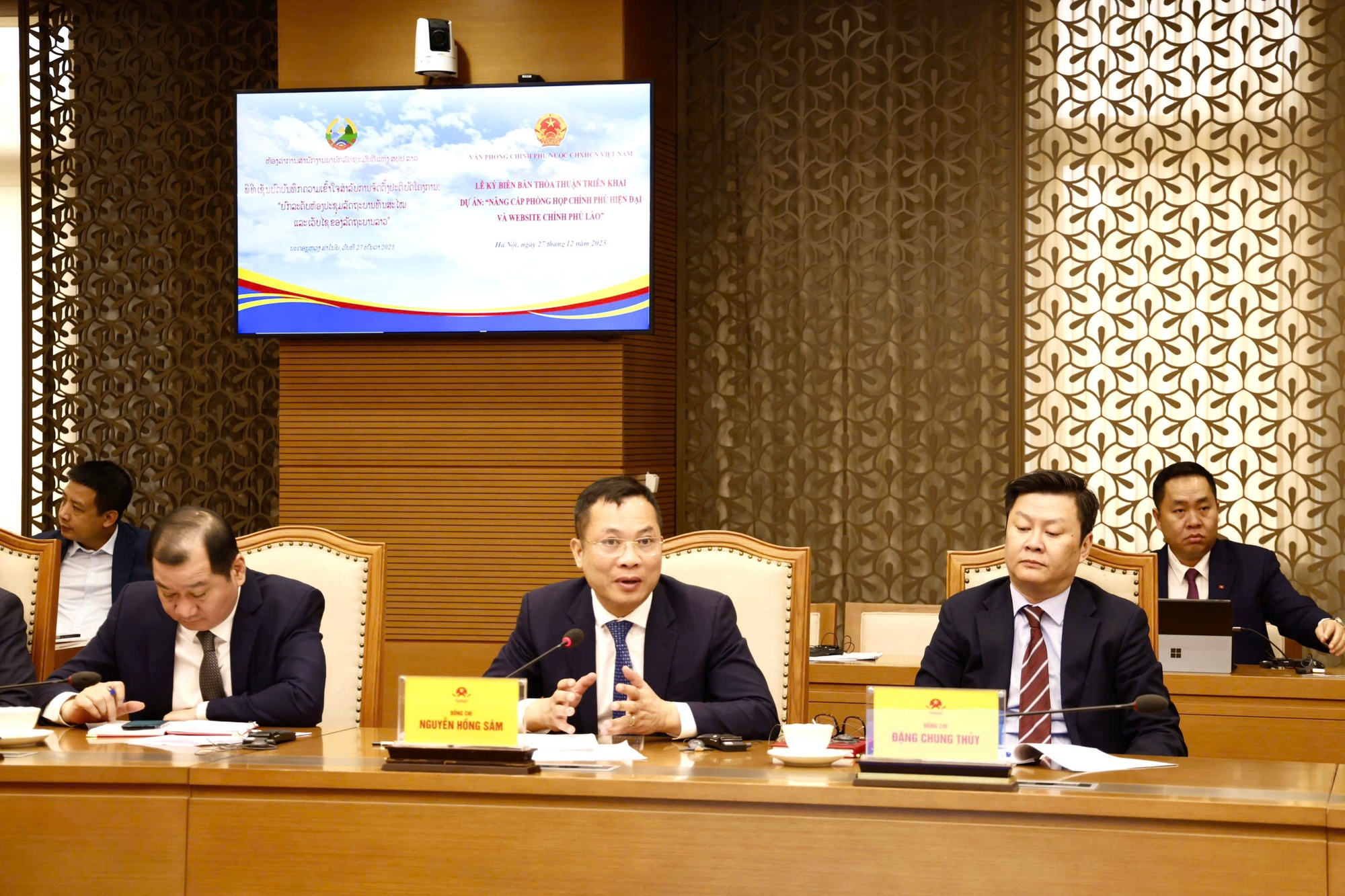 Thúc đẩy hợp tác giữa Văn phòng Chính phủ Việt Nam và Văn phòng Phủ Thủ tướng Lào- Ảnh 6.