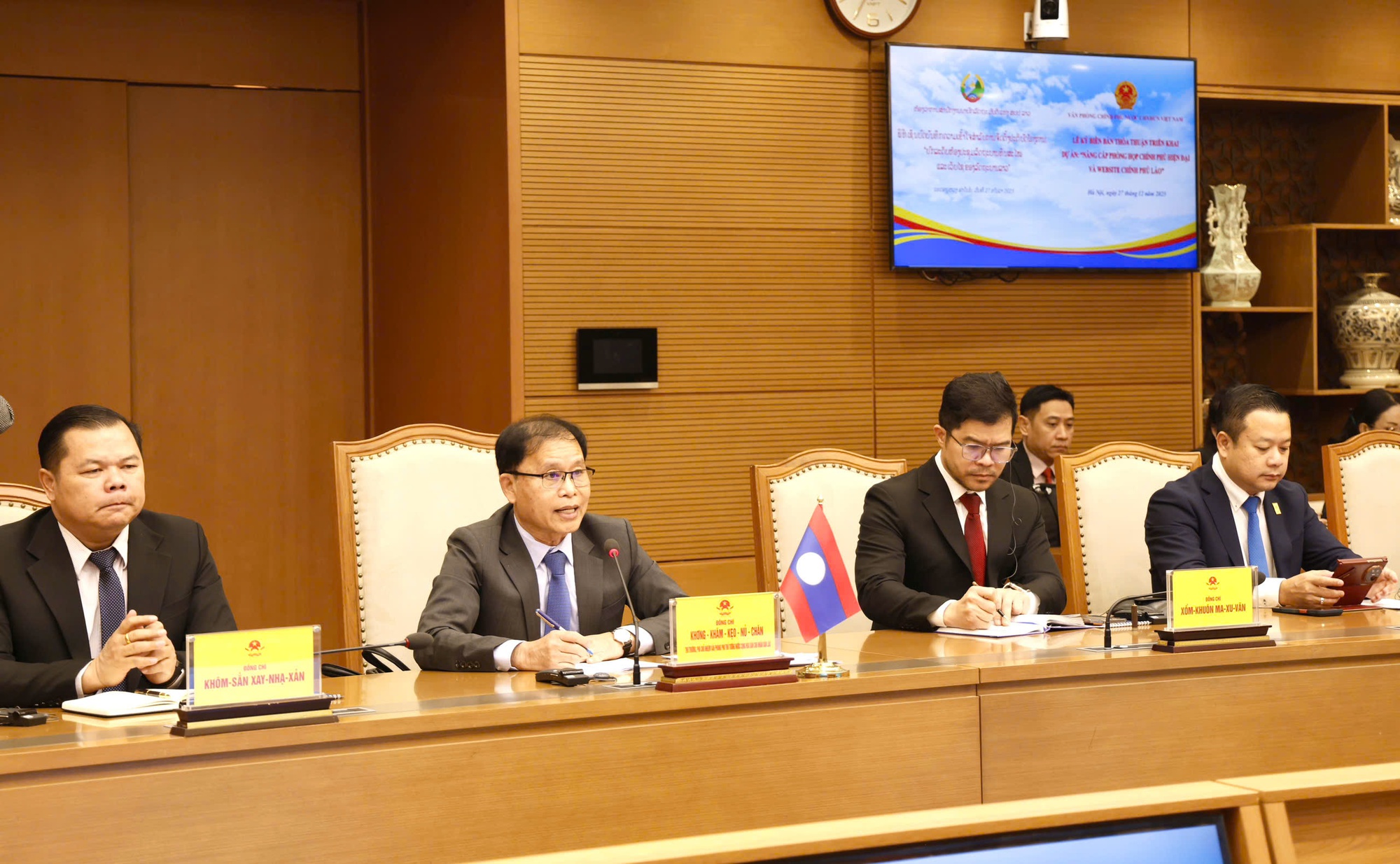 Thúc đẩy hợp tác giữa Văn phòng Chính phủ Việt Nam và Văn phòng Phủ Thủ tướng Lào- Ảnh 3.