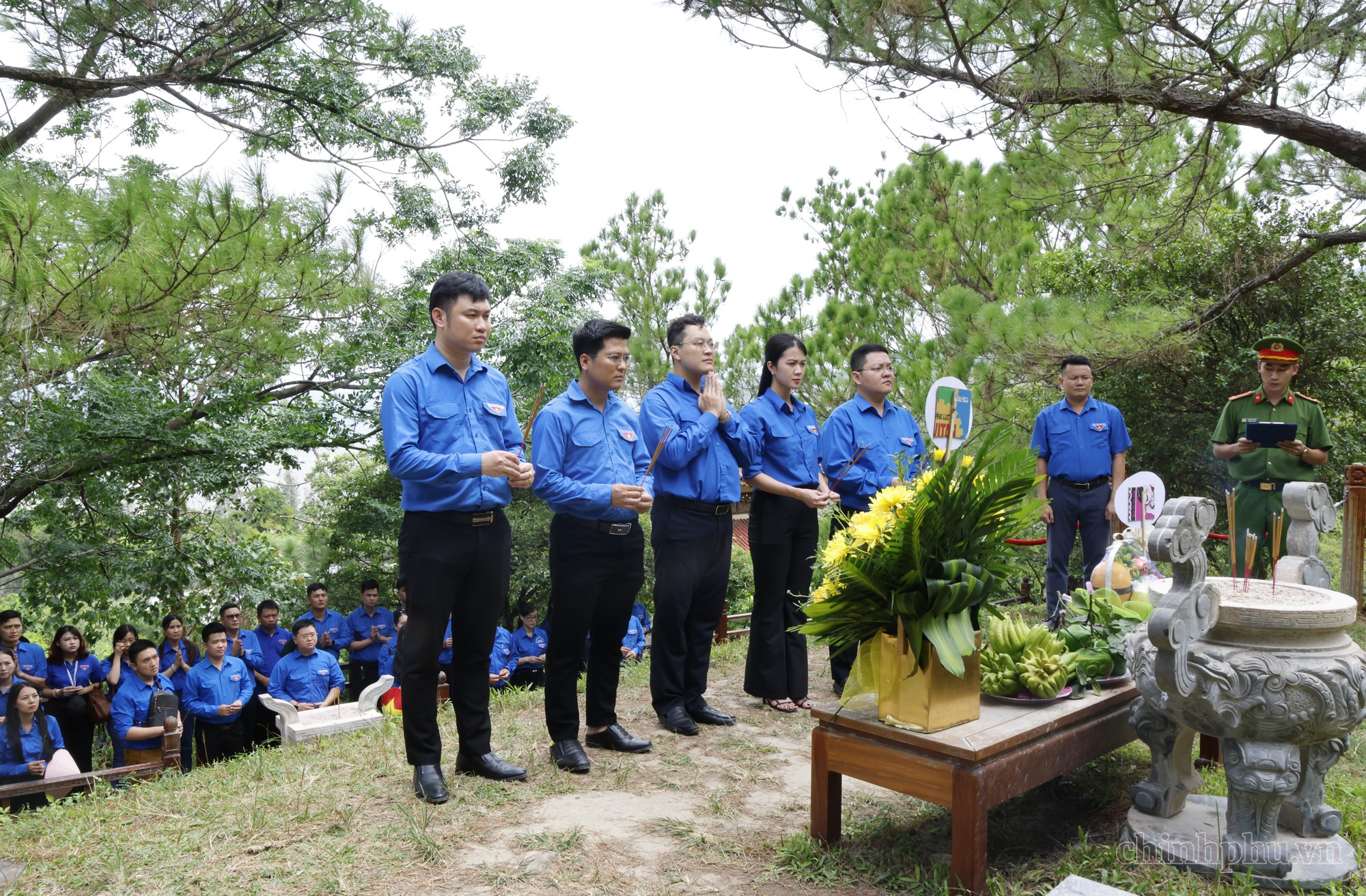 Đoàn Thanh niên Văn phòng Chính phủ lan tỏa đạo lý 'uống nước nhớ nguồn' - Ảnh 9.