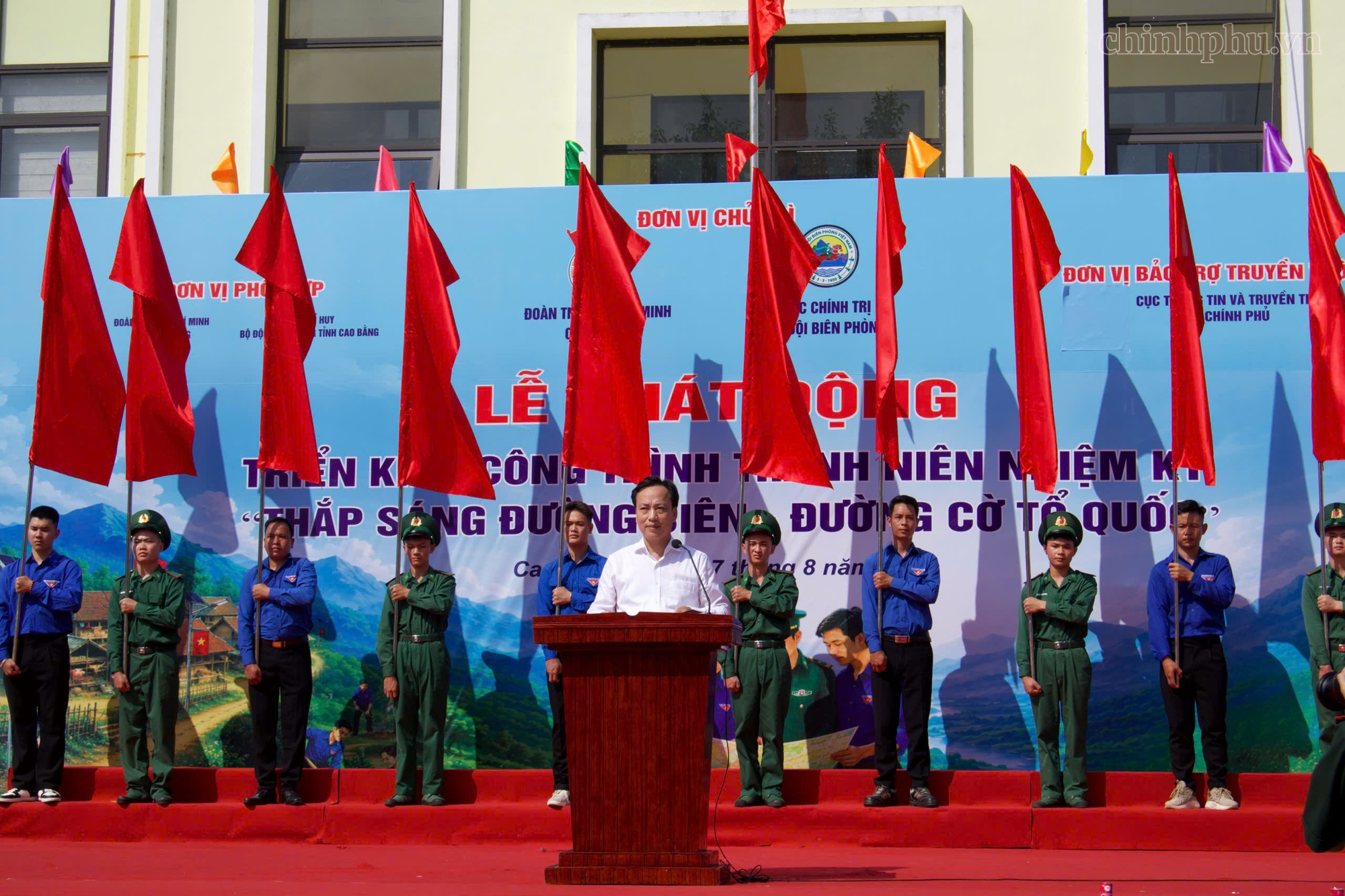 Phát động Công trình thanh niên nhiệm kỳ 'Thắp sáng đường biên - Đường cờ Tổ quốc'- Ảnh 2. Phát động Công trình thanh niên nhiệm kỳ 'Thắp sáng đường biên - Đường cờ Tổ quốc'- Ảnh 2.